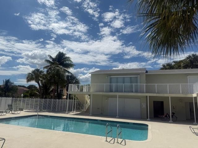 795 Crystal Lake Drive 795, Deerfield Beach, FL 33064