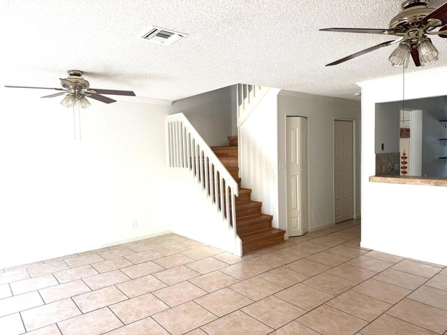 795 Crystal Lake Drive 795, Deerfield Beach, FL 33064