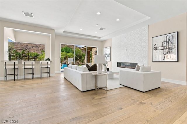 2707 Turtle Head Peak Drive, Las Vegas, NV 89135