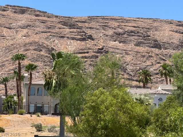 2707 Turtle Head Peak Drive, Las Vegas, NV 89135