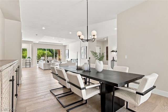 2707 Turtle Head Peak Drive, Las Vegas, NV 89135