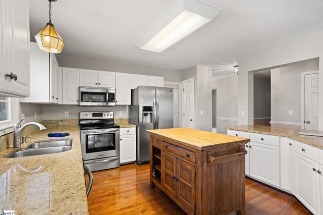 10 Croftstone Court, Mauldin, SC 29622