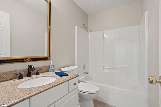 10 Croftstone Court, Mauldin, SC 29622