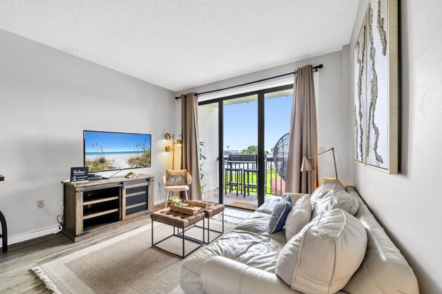 214 SW Miracle Strip Parkway, UNIT A206, Fort Walton Beach, FL 32548