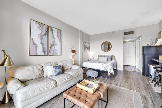 214 SW Miracle Strip Parkway, UNIT A206, Fort Walton Beach, FL 32548