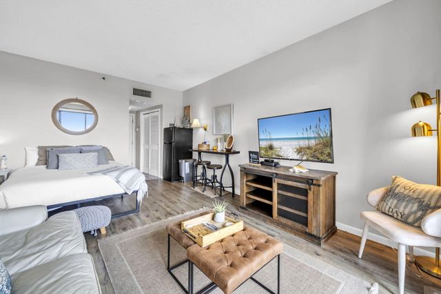 214 SW Miracle Strip Parkway, UNIT A206, Fort Walton Beach, FL 32548