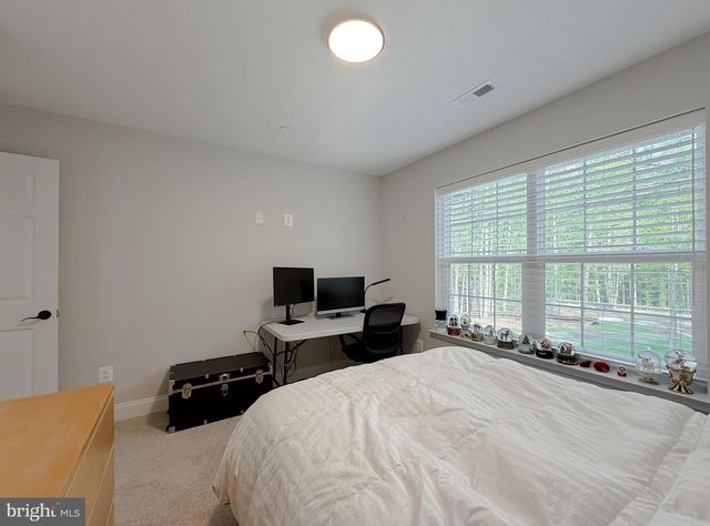 22030 VICTORIAN DR, California, MD 20619