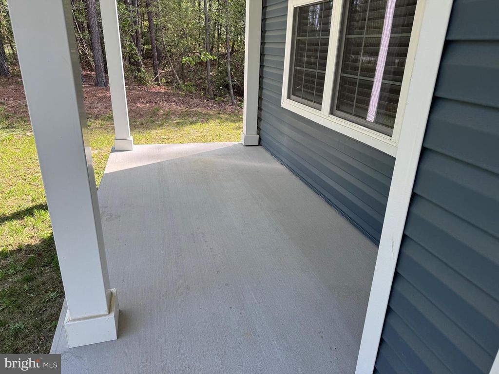 Image 5 of property listing at 22030 VICTORIAN DR, California, MD 20619