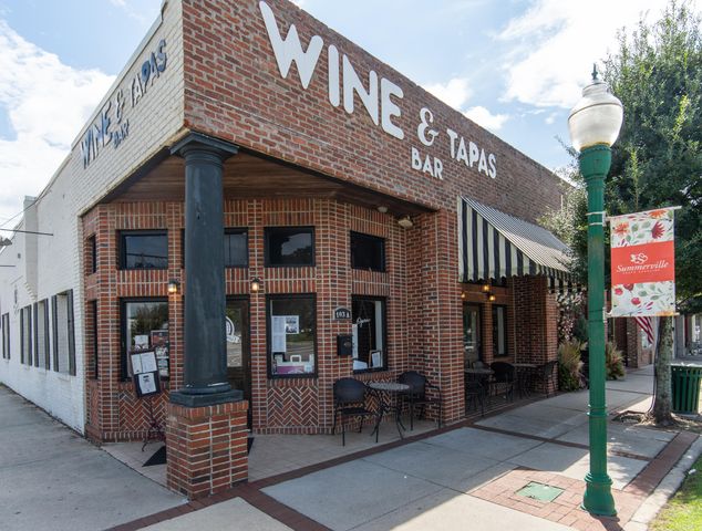506 N Palmetto Street, Summerville, SC 29483