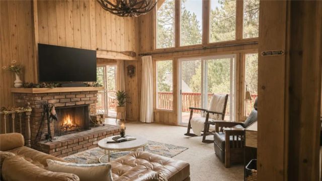 26974 Tunnel, Lake Arrowhead, CA 92352