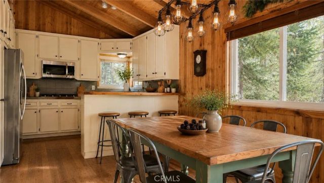 26974 Tunnel, Lake Arrowhead, CA 92352