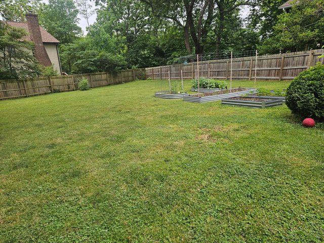 913 Stoney Creek Drive, Frankfort, KY 40601