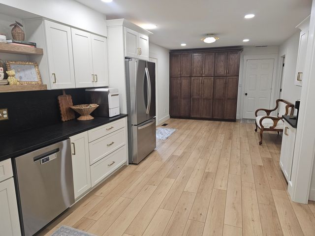 913 Stoney Creek Drive, Frankfort, KY 40601