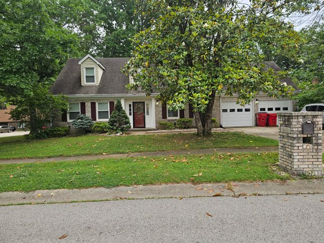 913 Stoney Creek Drive, Frankfort, KY 40601