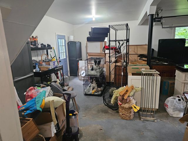 913 Stoney Creek Drive, Frankfort, KY 40601
