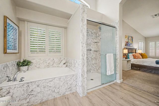 3903 W GRANDVIEW Road, Phoenix, AZ 85053
