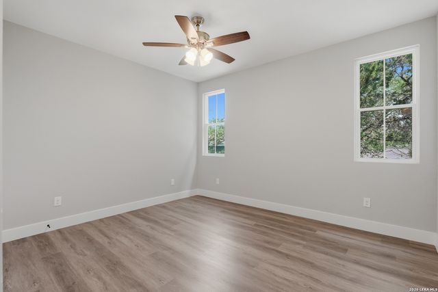 750 LA PALOMA DR, Canyon Lake, TX 78133