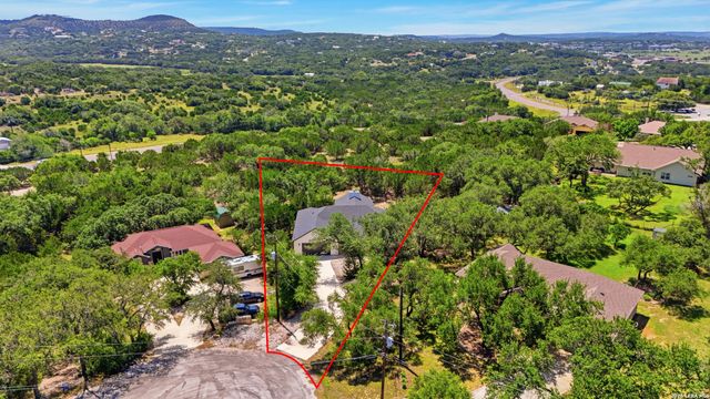 750 LA PALOMA DR, Canyon Lake, TX 78133