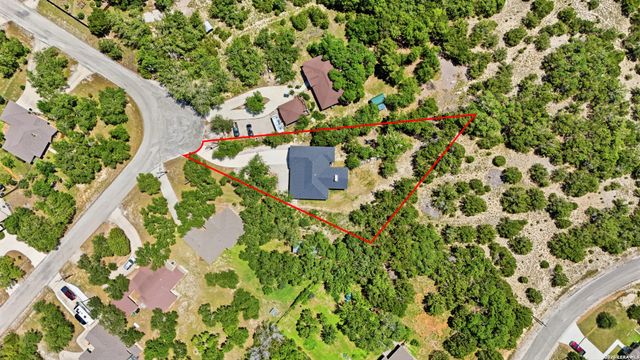 750 LA PALOMA DR, Canyon Lake, TX 78133