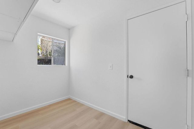 14493 Corte Lampara, San Diego, CA 92129