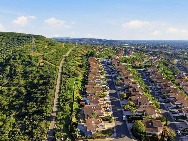 14493 Corte Lampara, San Diego, CA 92129