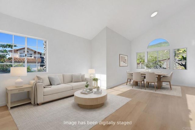 14493 Corte Lampara, San Diego, CA 92129