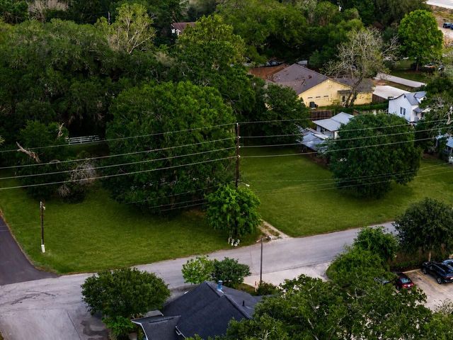 30315 Second Street, Fulshear, TX 77441