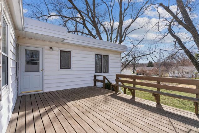 1421 Madison Street, Cedar Falls, IA 50613