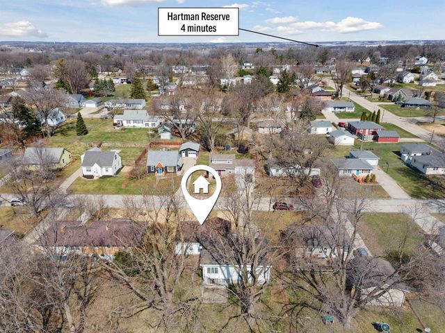 1421 Madison Street, Cedar Falls, IA 50613