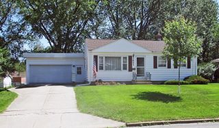 1421 Madison Street, Cedar Falls, IA 50613