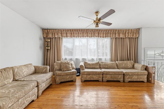 11214 180th Street, Addisleigh Park, NY 11433