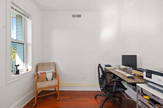 32 Gilson Rd 16, Quincy, MA 02169