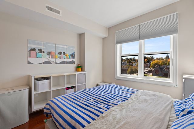 32 Gilson Rd 16, Quincy, MA 02169