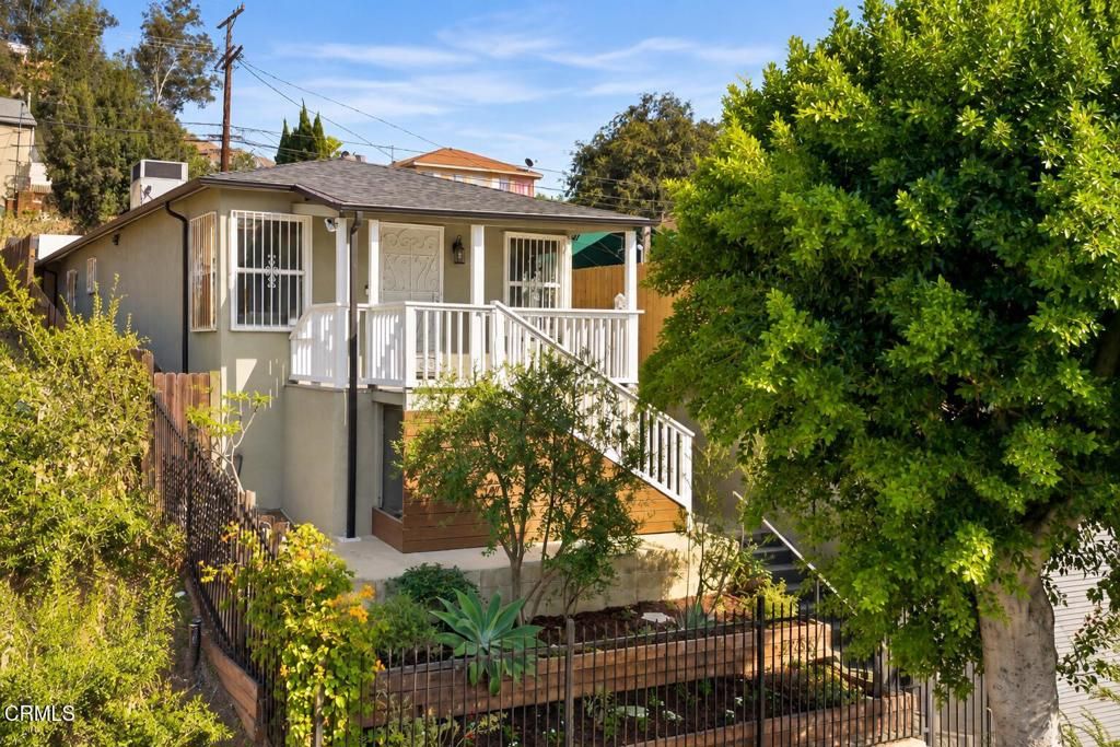 2736 N Eastern Avenue, Los Angeles, CA 90032