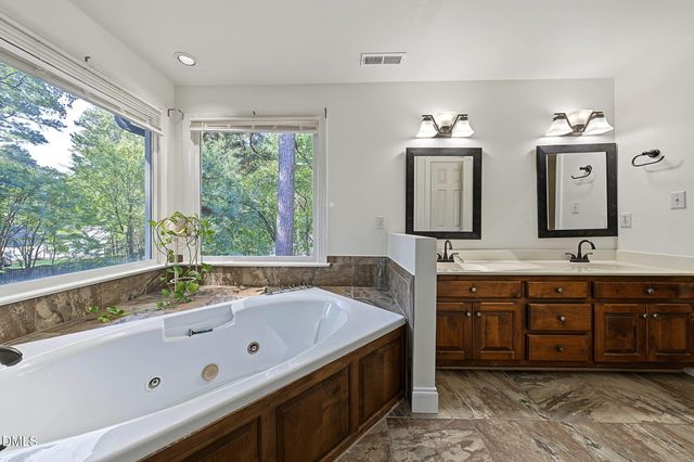 3320 Buck Run Trail, Wake Forest, NC 27587
