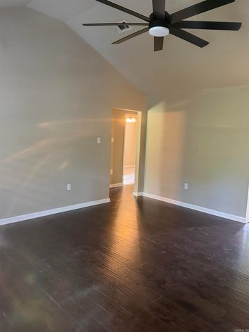 11021 Thompson Dairy Rd, Benton, AR 72019