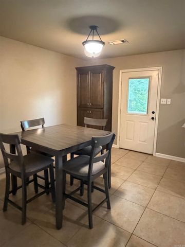 11021 Thompson Dairy Rd, Benton, AR 72019