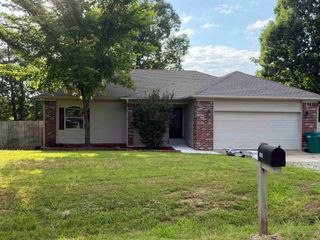 11021 Thompson Dairy Rd, Benton, AR 72019