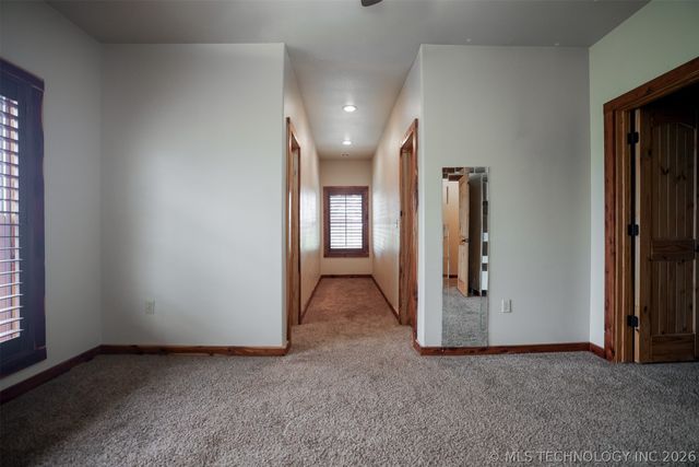 1488 N 429 Road, Pryor, OK 74361