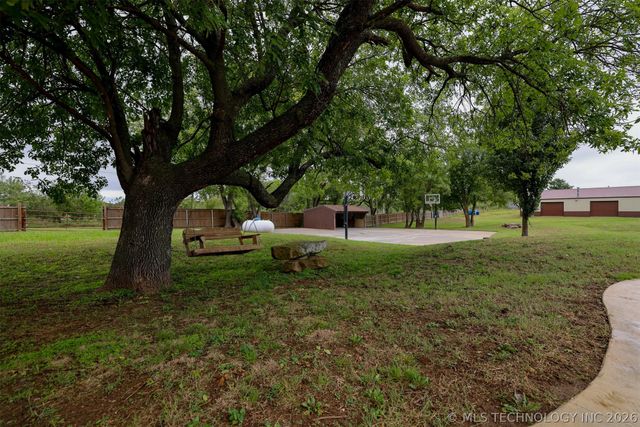 1488 N 429 Road, Pryor, OK 74361
