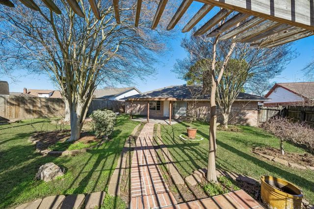 1918 Atlanta Street, Deer Park, TX 77536