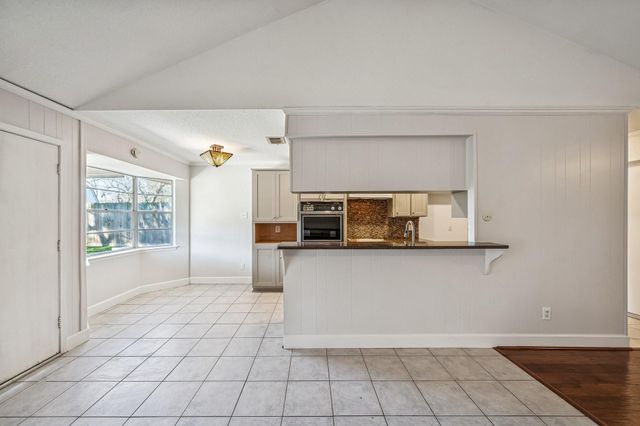 1918 Atlanta Street, Deer Park, TX 77536