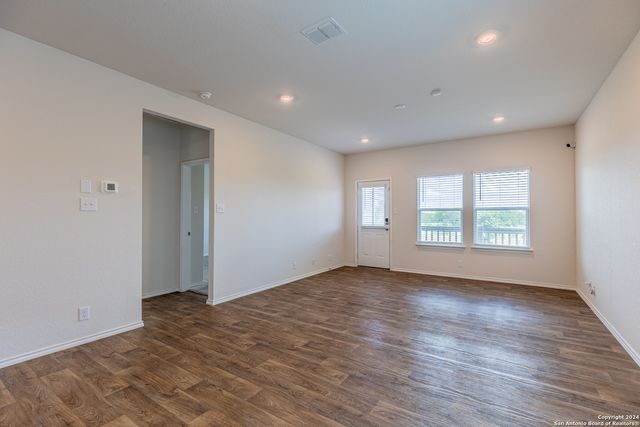 13021 kalinoski, St Hedwig, TX 78152