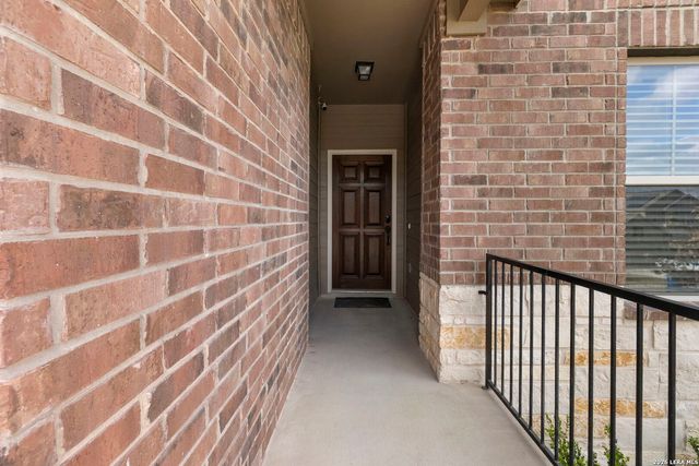 6211 Fox Peak Dr, San Antonio, TX 78247