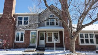 9669 W Chatfield Avenue E, Littleton, CO 80128