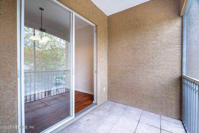 10075 GATE Parkway N, 1304, Jacksonville, FL 32246