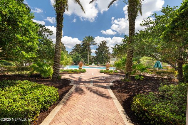 10075 GATE Parkway N, 1304, Jacksonville, FL 32246