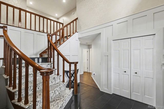 100 N Latson Road, Oceola Township, MI 48843