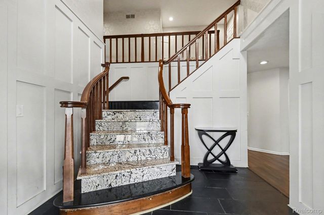 100 N Latson Road, Oceola Township, MI 48843