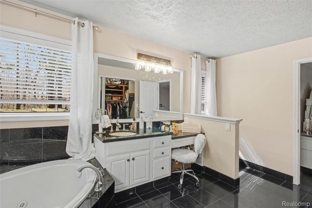 100 N Latson Road, Oceola Township, MI 48843